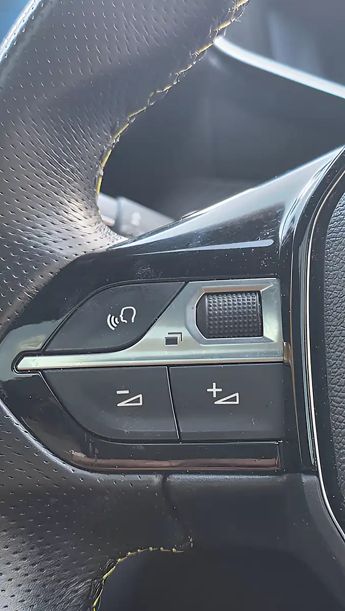 Used 2021 Peugeot 2008 GT Grey - Interior and Exterior details 12