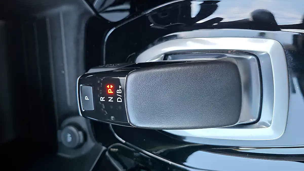 Used 2021 Peugeot 2008 GT Grey - Interior and Exterior details 14