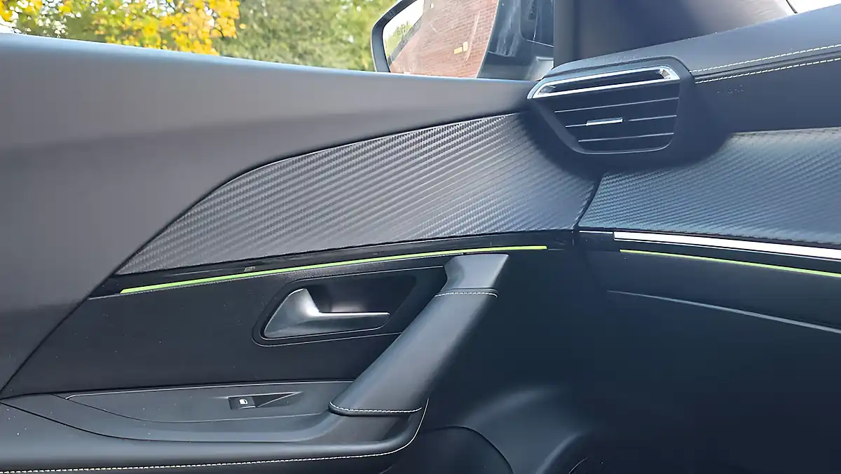 Used 2021 Peugeot 2008 GT Grey - Interior and Exterior details 15