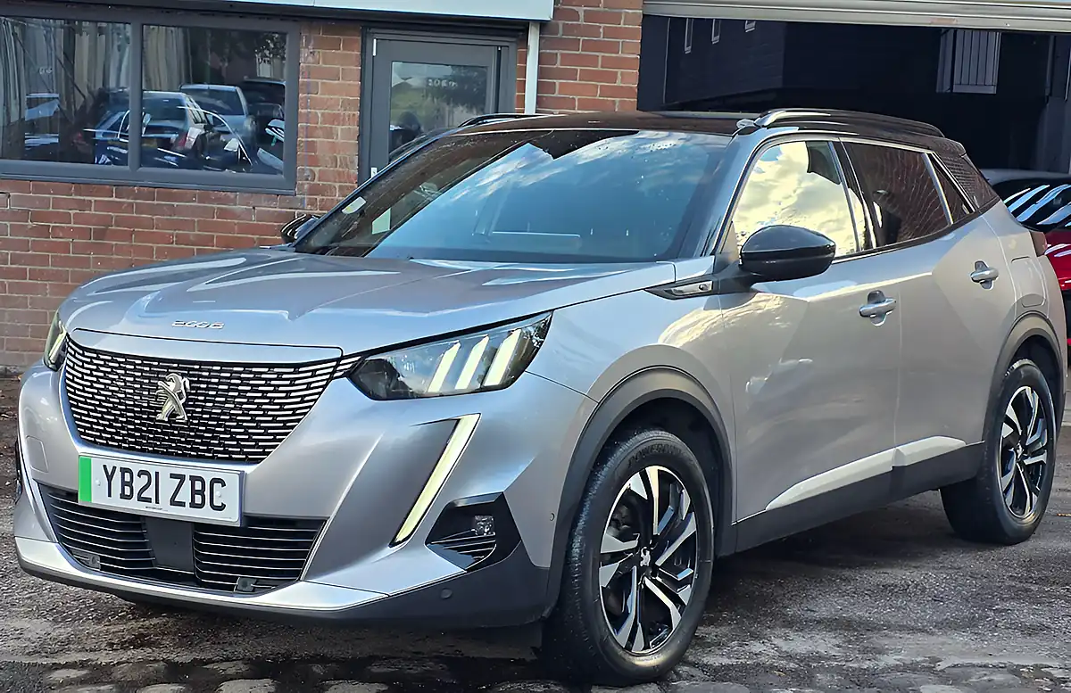 Used 2021 Peugeot 2008 GT Grey - Interior and Exterior details 3