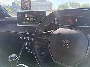 Used 2021 Peugeot 2008 GT Orange - Interior and Exterior details 13