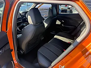 Used 2021 Peugeot 2008 GT Orange - Interior and Exterior details 18