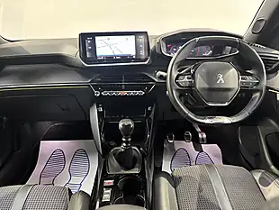 Used 2021 Peugeot 2008 GT Vertigo Blue - Interior and Exterior details 17