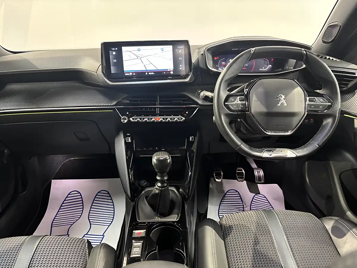 Used 2021 Peugeot 2008 GT Vertigo Blue - Interior and Exterior details 17