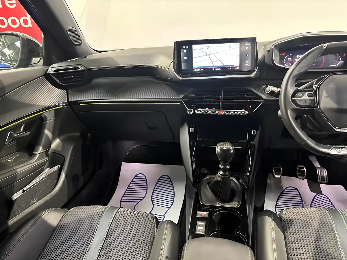 Used 2021 Peugeot 2008 GT Vertigo Blue - Interior and Exterior details 18