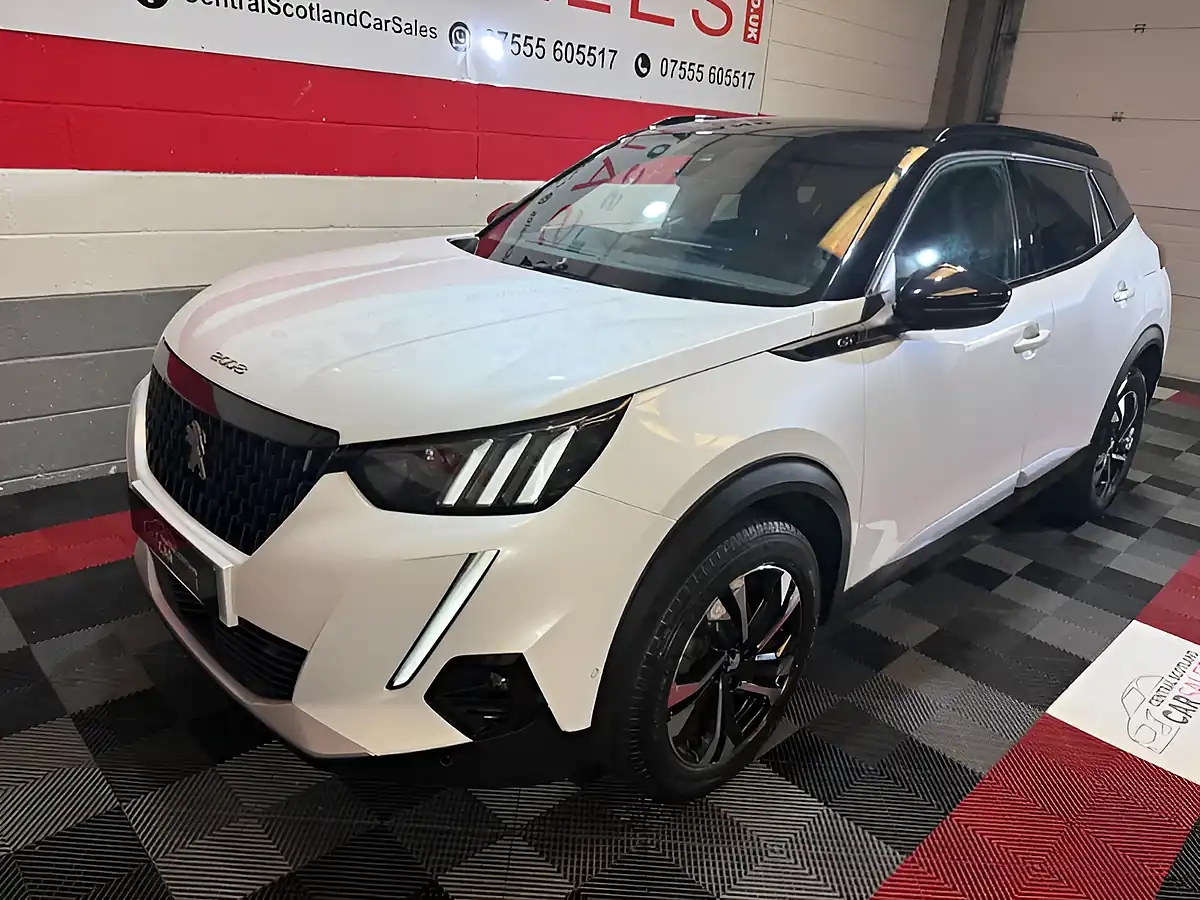 Used 2021 Peugeot 2008 GT White - Interior and Exterior details 7