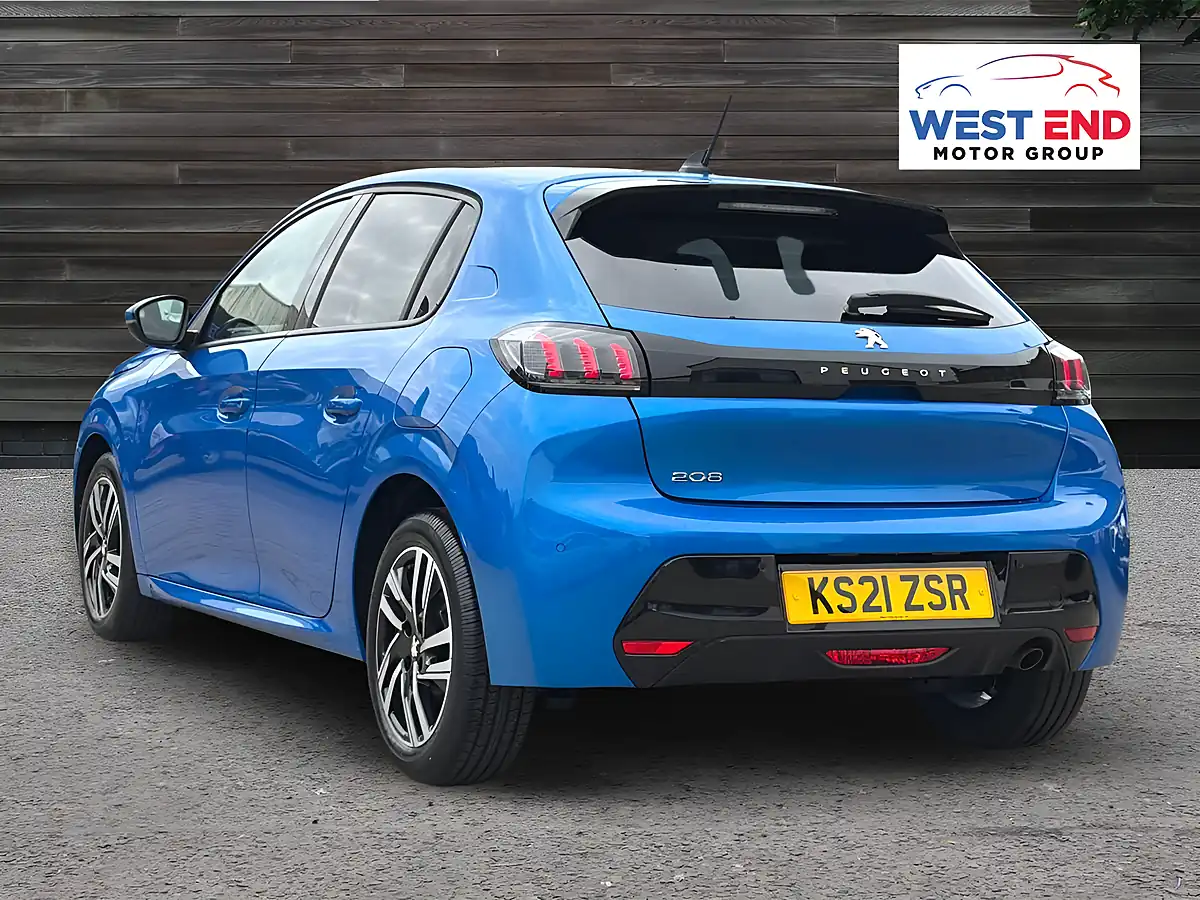 Used 2021 Peugeot 208 Allure Blue - Interior and Exterior details 3