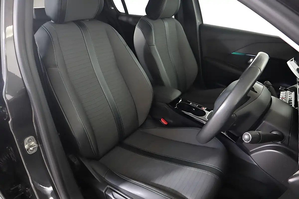 Used 2021 Peugeot 208 Allure Grey - Interior and Exterior details 12
