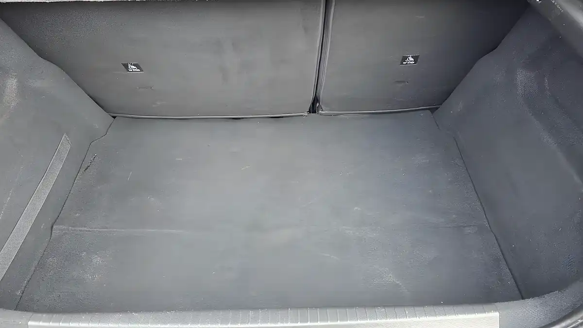 Used 2021 Peugeot 208 Allure Premium Black - Interior and Exterior details 18