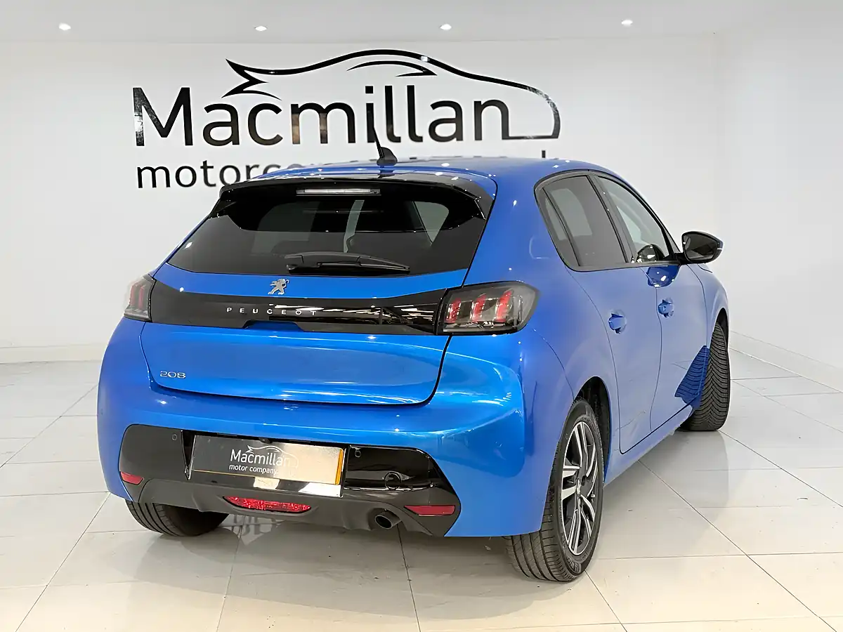 Used 2021 Peugeot 208 Allure Premium Blue - Interior and Exterior details 11