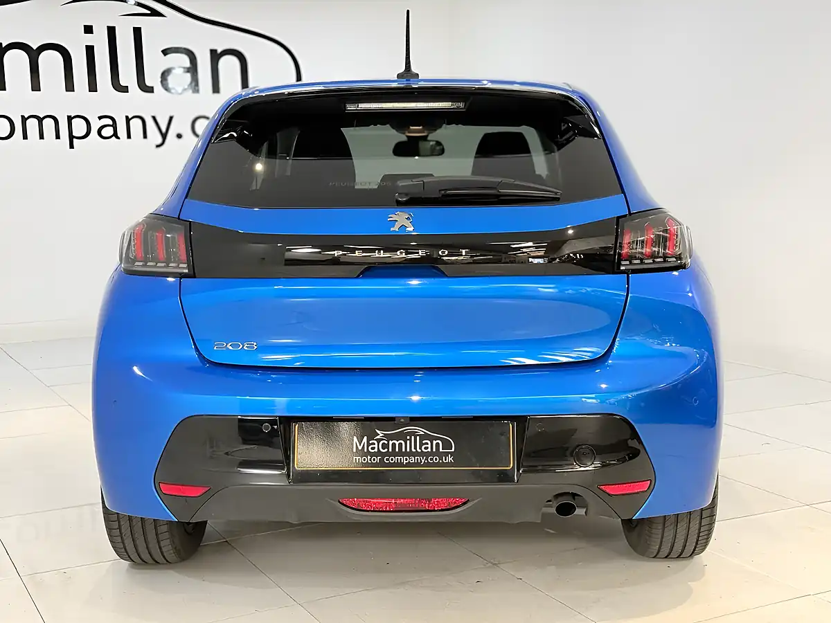 Used 2021 Peugeot 208 Allure Premium Blue - Interior and Exterior details 12
