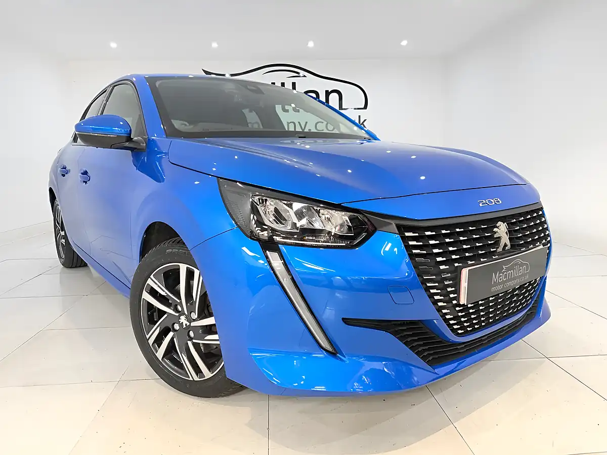 Used 2021 Peugeot 208 Allure Premium Blue - Interior and Exterior details 5