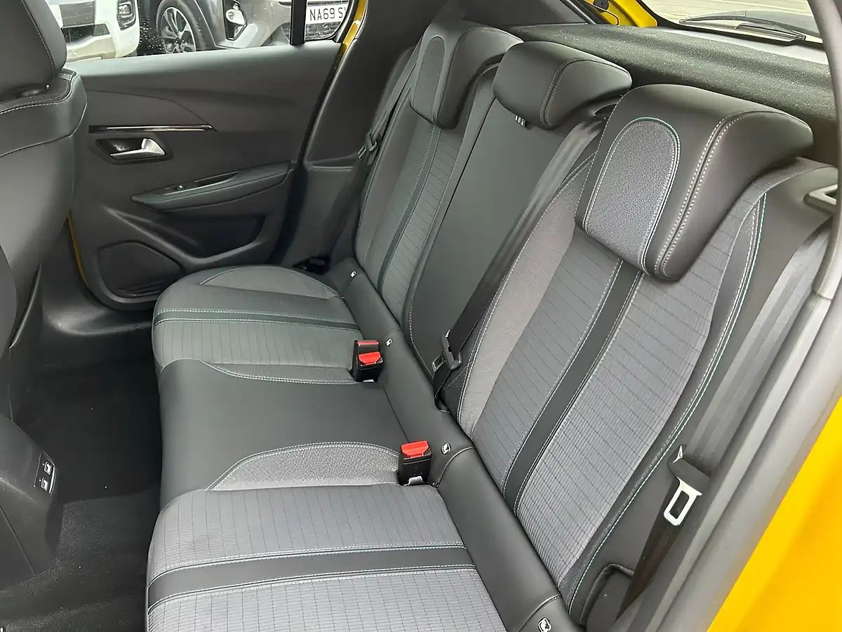 Used 2021 Peugeot 208 Allure Premium Yellow - Interior and Exterior details 13