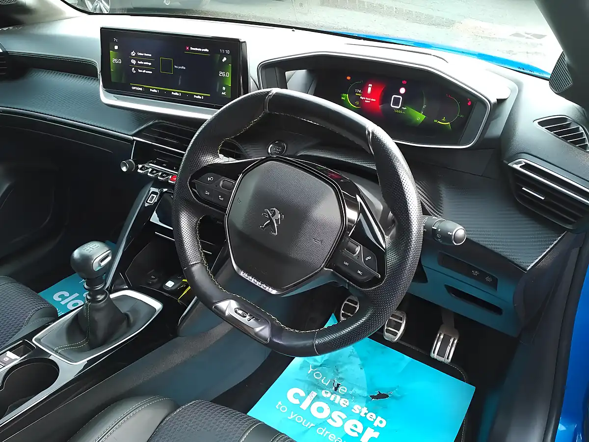 Used 2021 Peugeot 208 GT Blue - Interior and Exterior details 13