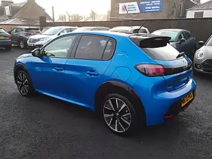 Used 2021 Peugeot 208 GT Blue - Interior and Exterior details 3