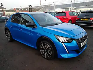 Used 2021 Peugeot 208 GT Blue - Interior and Exterior details 9
