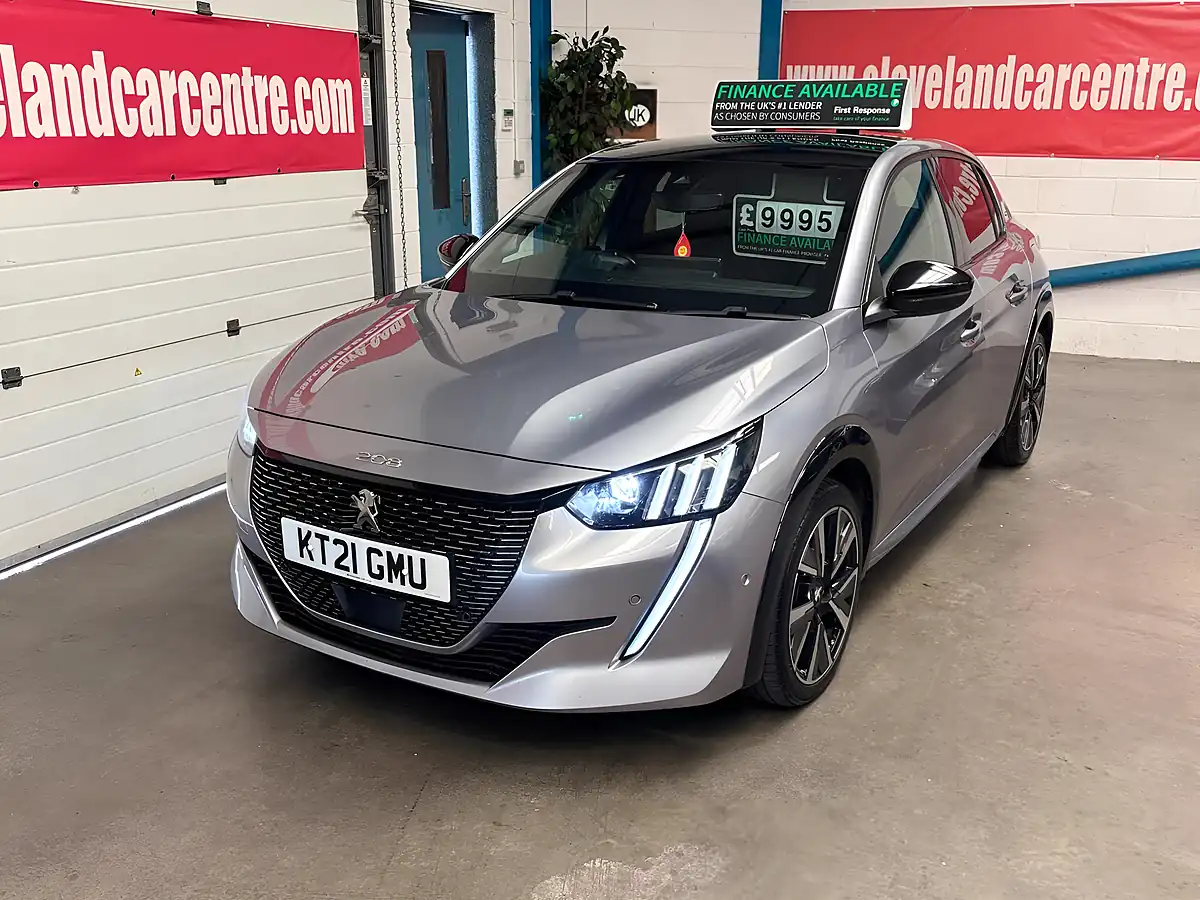 Used 2021 Peugeot 208 GT Grey - Front View