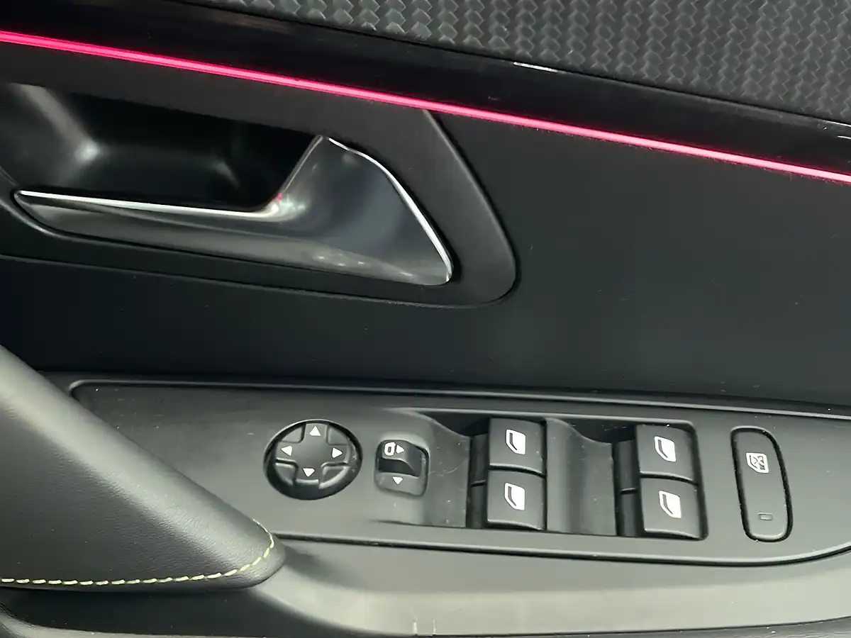 Used 2021 Peugeot 208 GT Premium Nera Black - Interior and Exterior details 18