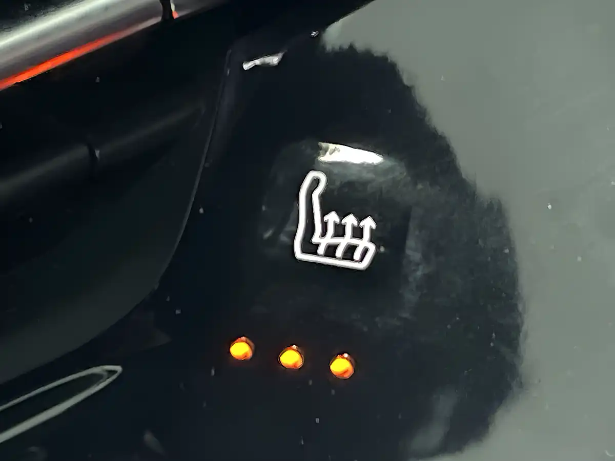 Used 2021 Peugeot 208 GT Premium Nera Black - Interior and Exterior details 8
