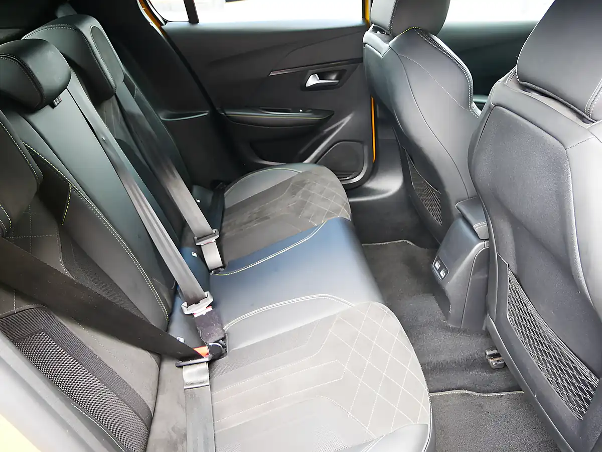 Used 2021 Peugeot 208 GT Premium Yellow - Interior and Exterior details 11