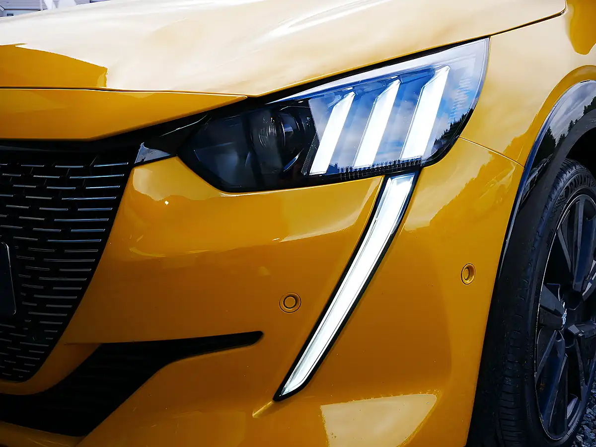 Used 2021 Peugeot 208 GT Premium Yellow - Interior and Exterior details 14