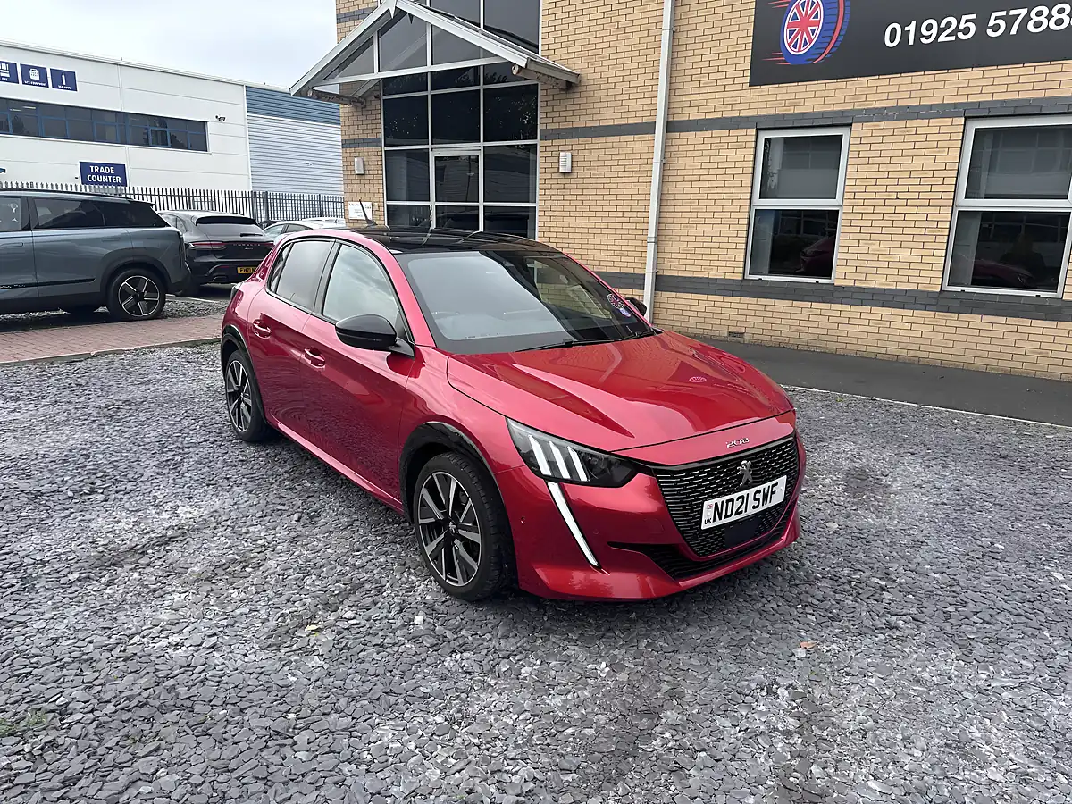Used 2021 Peugeot 208 GT Red - Interior and Exterior details 2