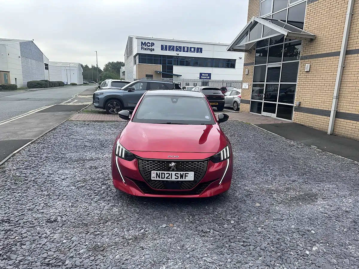 Used 2021 Peugeot 208 GT Red - Interior and Exterior details 3