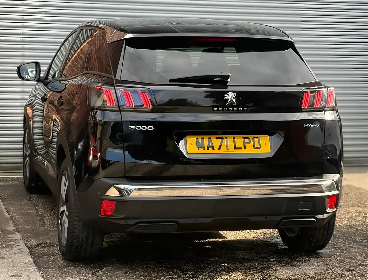 Used 2021 Peugeot 3008 Allure Black - Interior and Exterior details 14