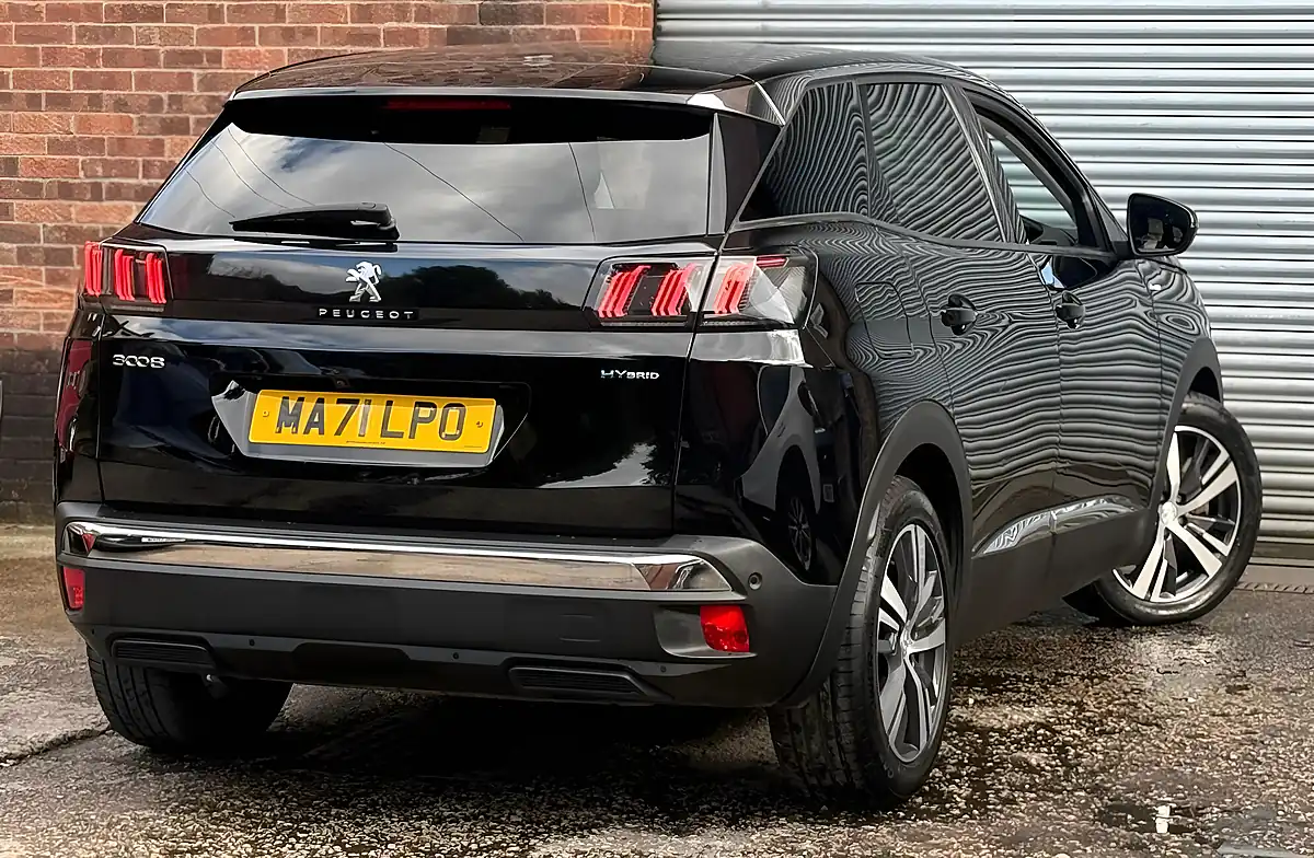 Used 2021 Peugeot 3008 Allure Black - Interior and Exterior details 6