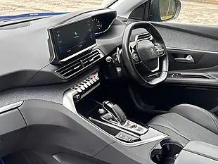 Used 2021 Peugeot 3008 Allure Premium Blue - Interior and Exterior details 19