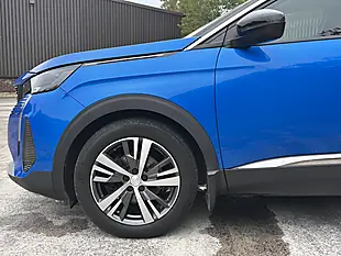 Used 2021 Peugeot 3008 Allure Premium Blue - Interior and Exterior details 9