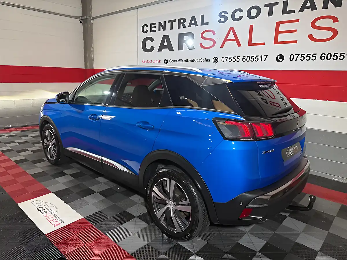 Used 2021 Peugeot 3008 Allure Premium Blue - Interior and Exterior details 2