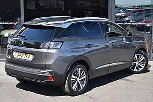 Used 2021 Peugeot 3008 Allure Premium Grey - Interior and Exterior details 5