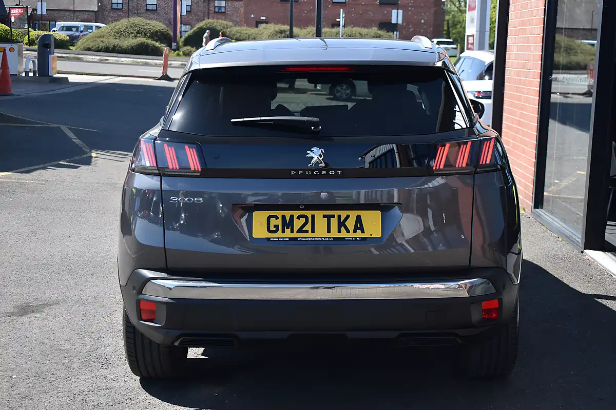 Used 2021 Peugeot 3008 Allure Premium Grey - Interior and Exterior details 6