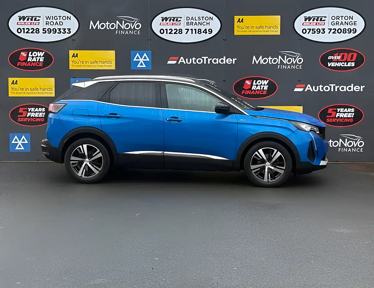 Used 2021 Peugeot 3008 GT Blue - Interior and Exterior details 5