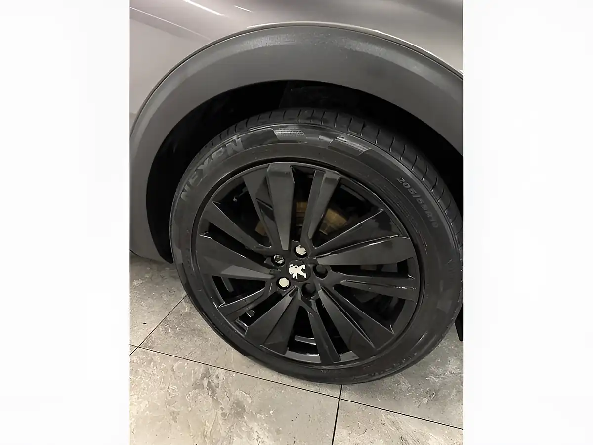 Used 2021 Peugeot 3008 GT Grey - Interior and Exterior details 20