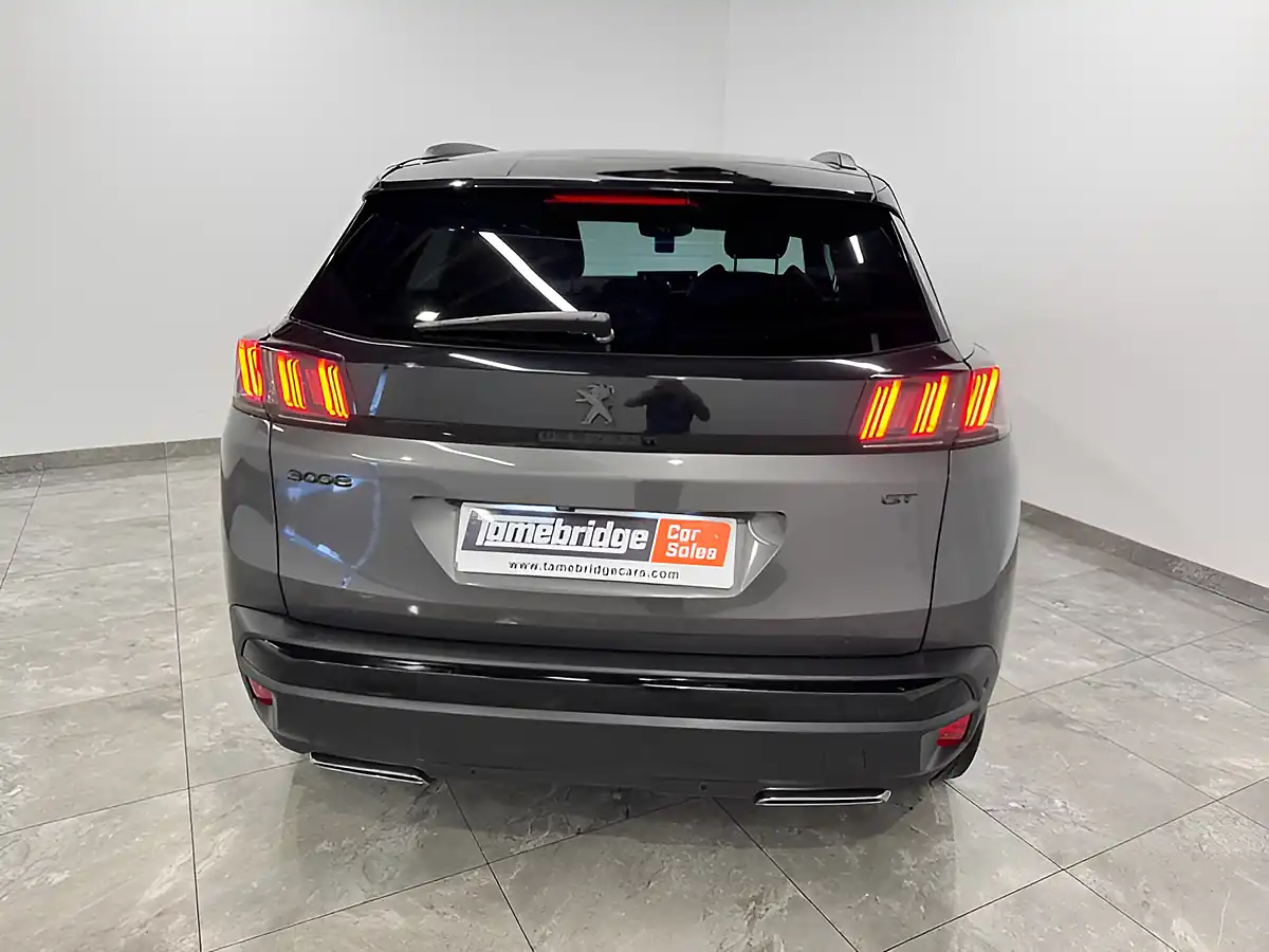 Used 2021 Peugeot 3008 GT Grey - Interior and Exterior details 7