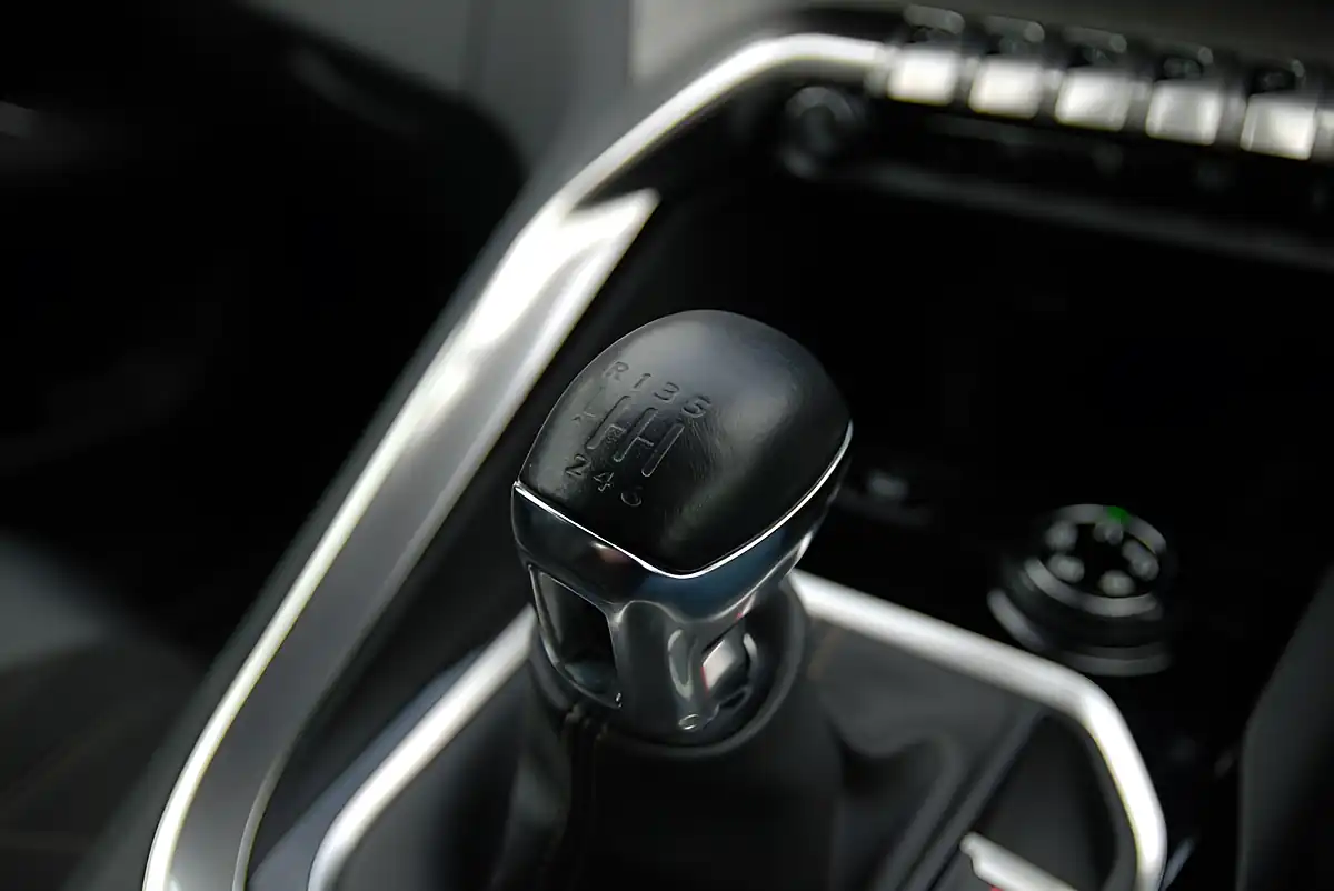 Used 2021 Peugeot 3008 GT Grey - Interior and Exterior details 2