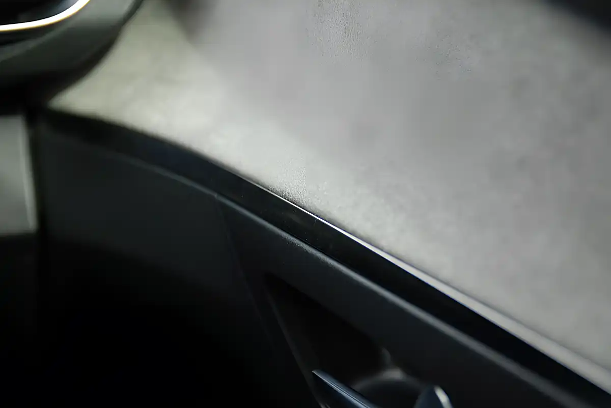 Used 2021 Peugeot 3008 GT Grey - Interior and Exterior details 5