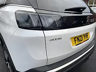 Used 2021 Peugeot 3008 GT White - Interior and Exterior details 18