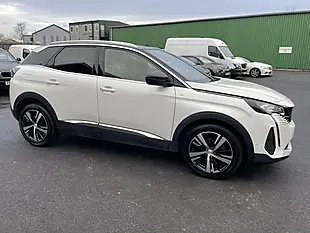 Used 2021 Peugeot 3008 GT White - Interior and Exterior details 8