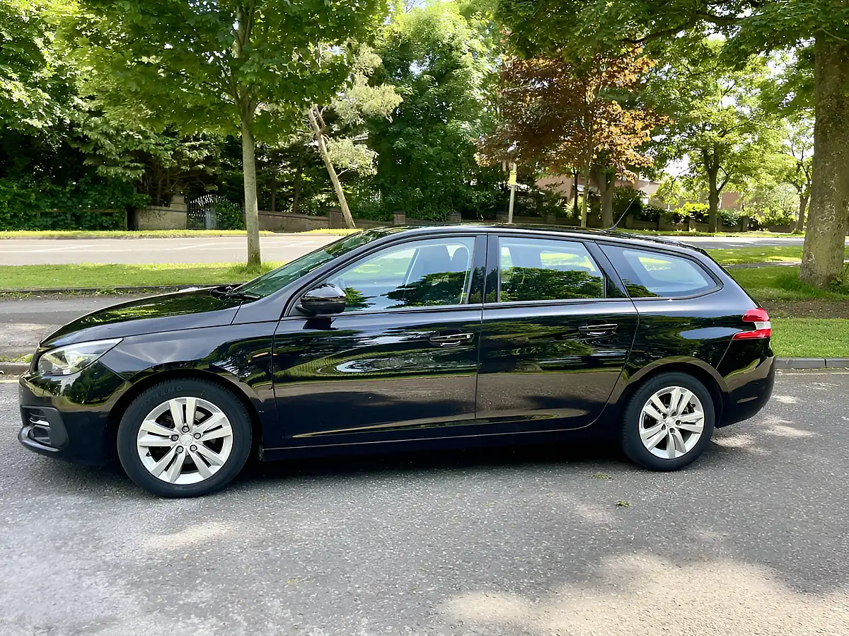 Used 2021 Peugeot 308 Active Premium Black - Interior and Exterior details 6