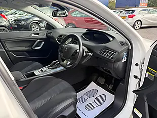 Used 2021 Peugeot 308 GT White - Interior and Exterior details 10