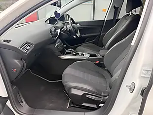 Used 2021 Peugeot 308 GT White - Interior and Exterior details 14