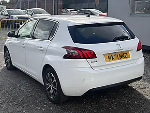 Used 2021 Peugeot 308 GT White - Interior and Exterior details 5