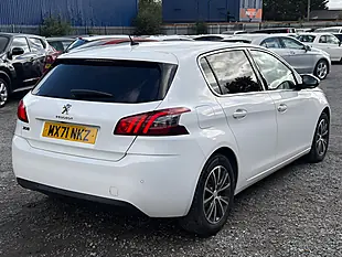 Used 2021 Peugeot 308 GT White - Interior and Exterior details 7