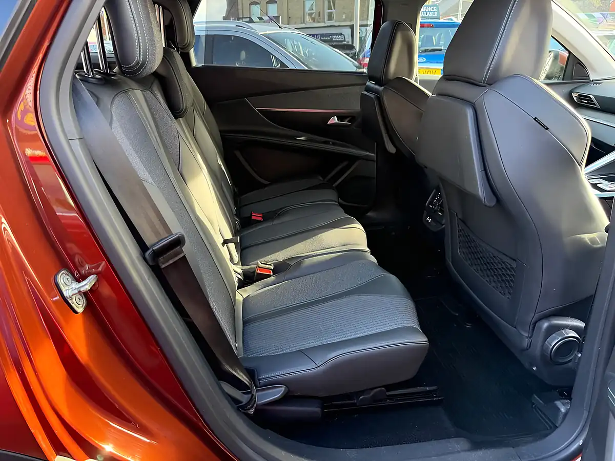 Used 2021 Peugeot 5008 Allure Premium Bronze - Interior and Exterior details 12