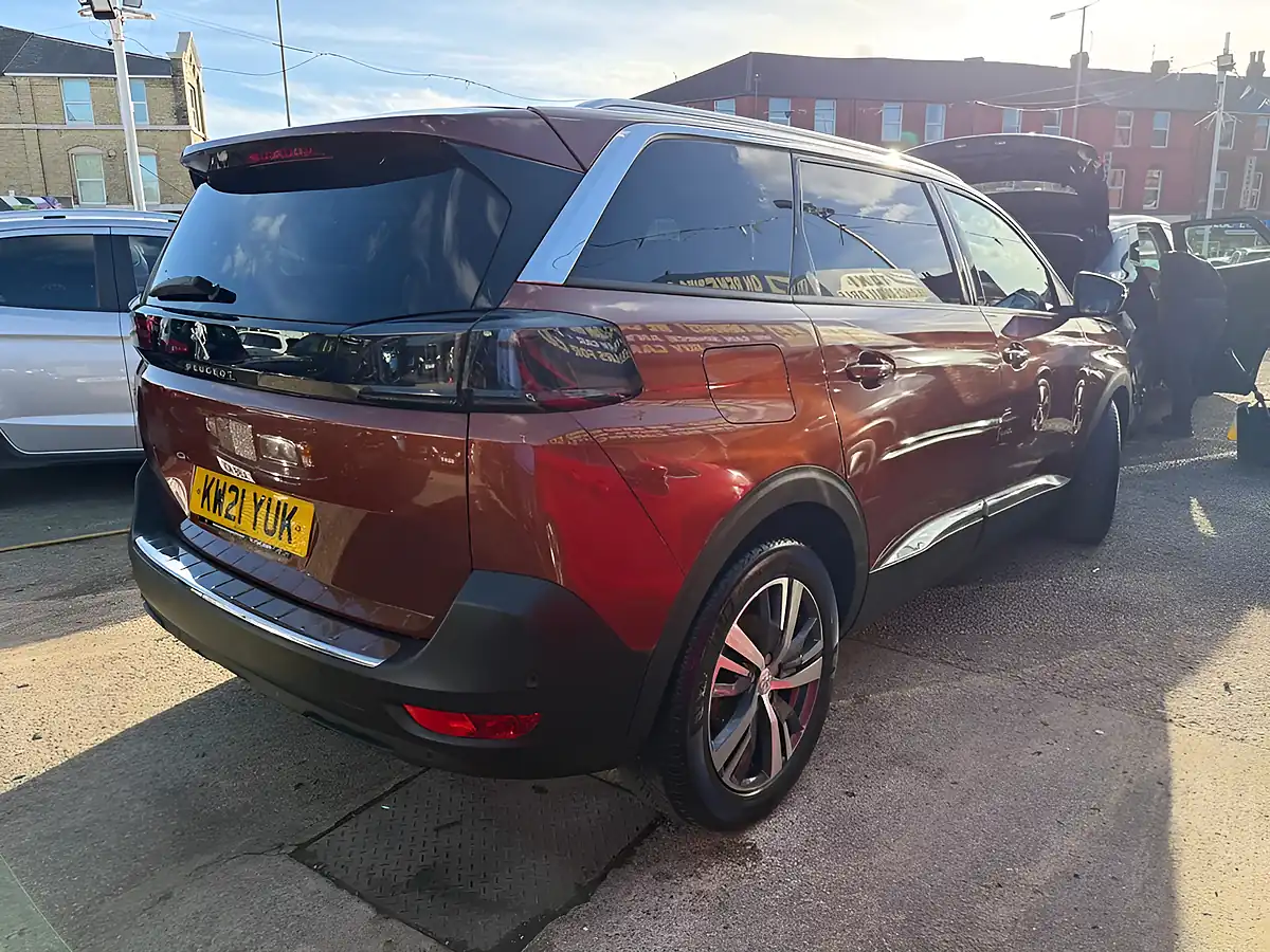 Used 2021 Peugeot 5008 Allure Premium Bronze - Interior and Exterior details 5