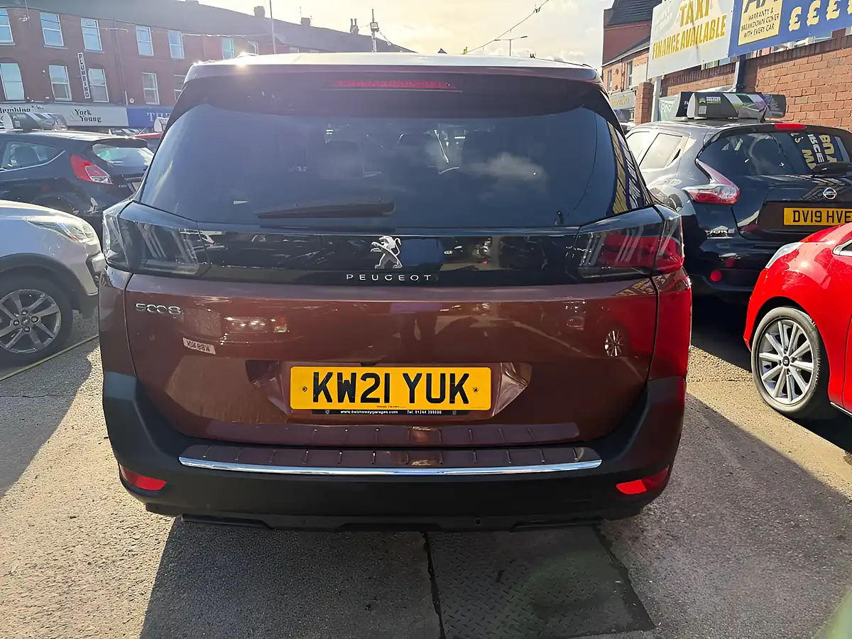 Used 2021 Peugeot 5008 Allure Premium Bronze - Interior and Exterior details 6