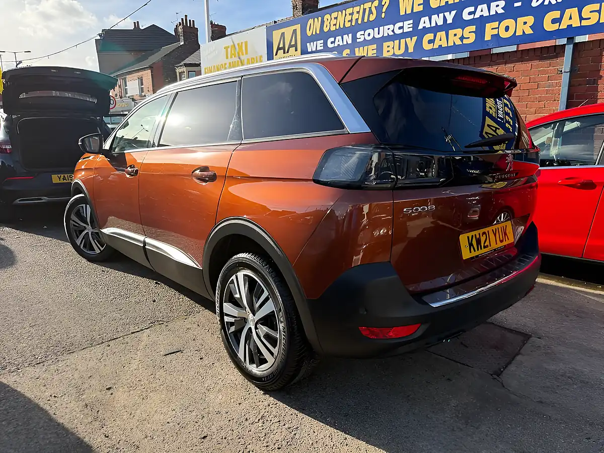 Used 2021 Peugeot 5008 Allure Premium Bronze - Interior and Exterior details 7